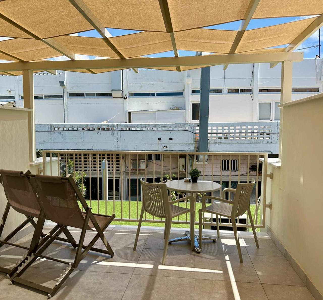 Harbour Lights Studio Apartments Paphos Eksteriør billede